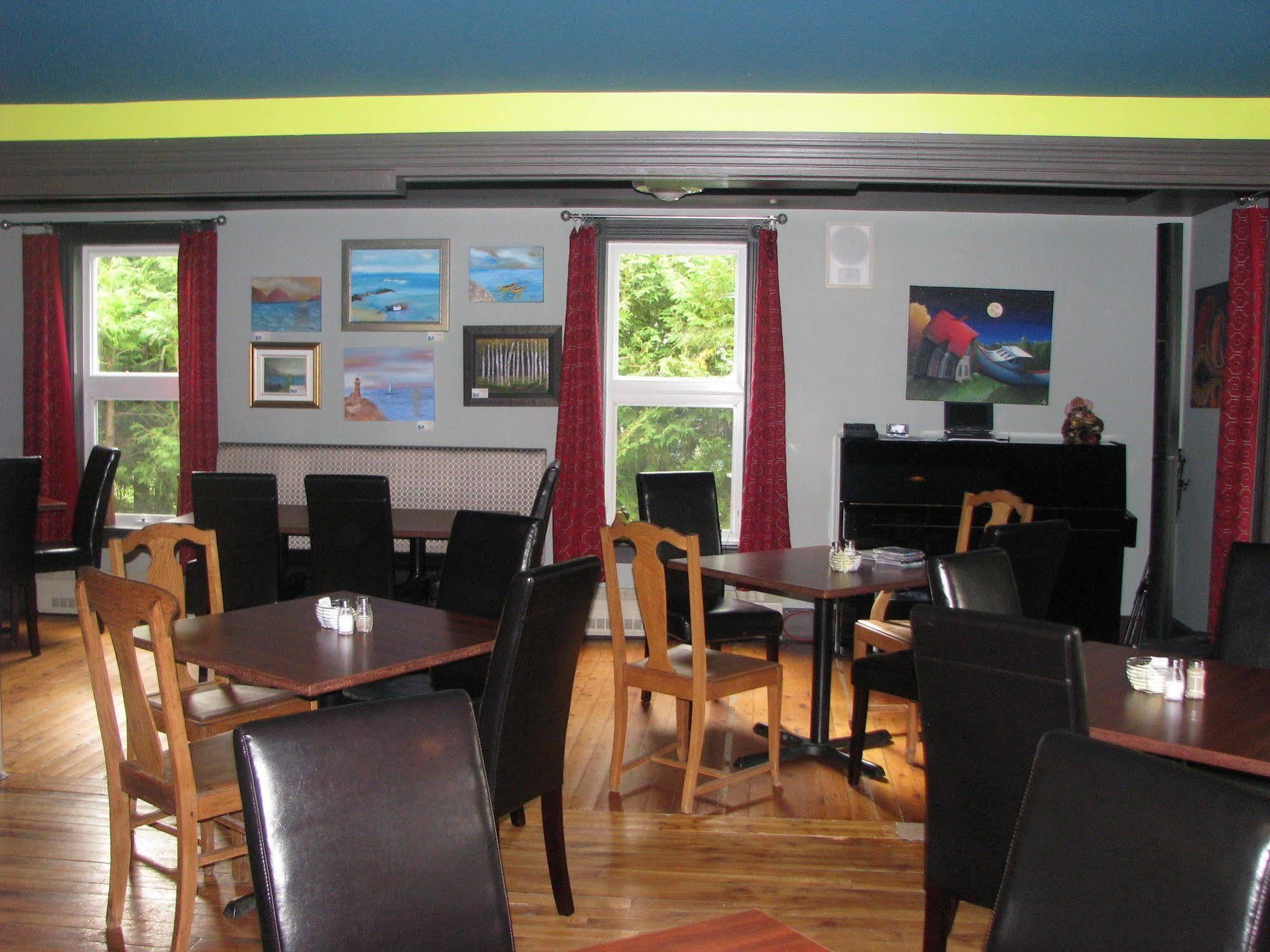 Auberge D'Anjou-Cocooning Cafe Petit Rocher Экстерьер фото